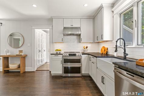 28 New Street Wilton CT 06897