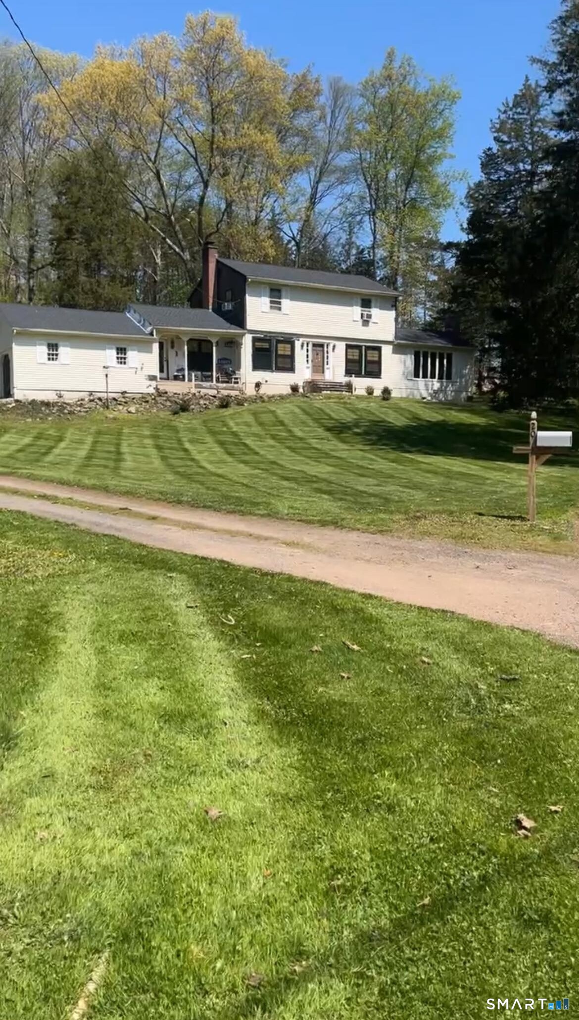 20 Alling West Court North Branford CT 06472