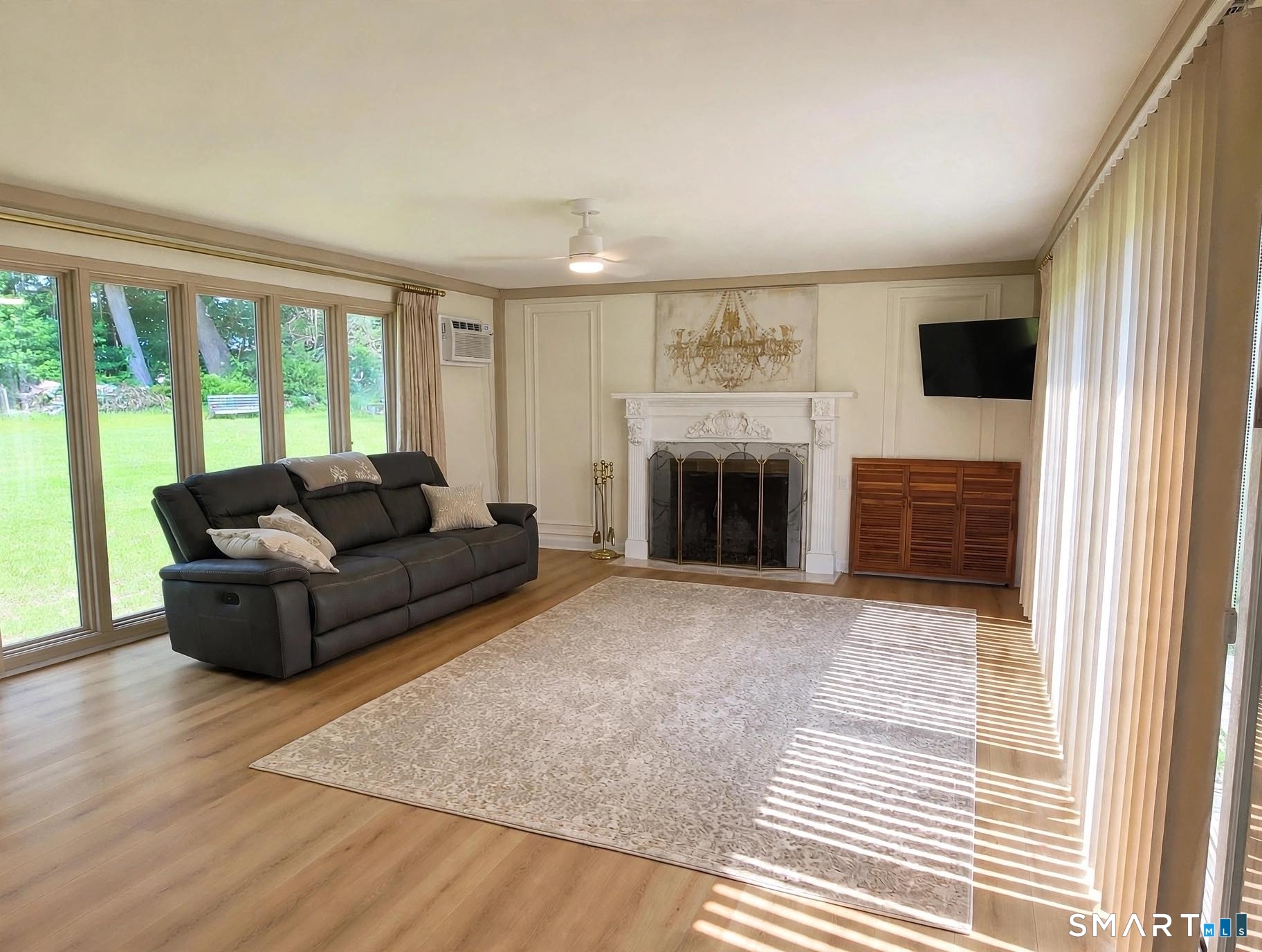 20 Alling West Court North Branford CT 06472