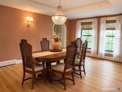 20 Alling West Court North Branford CT 06472