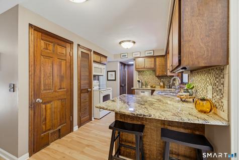 37 Tallwood Drive Vernon CT 06066