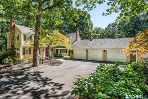 15 Rushleigh Road West Hartford CT 06117