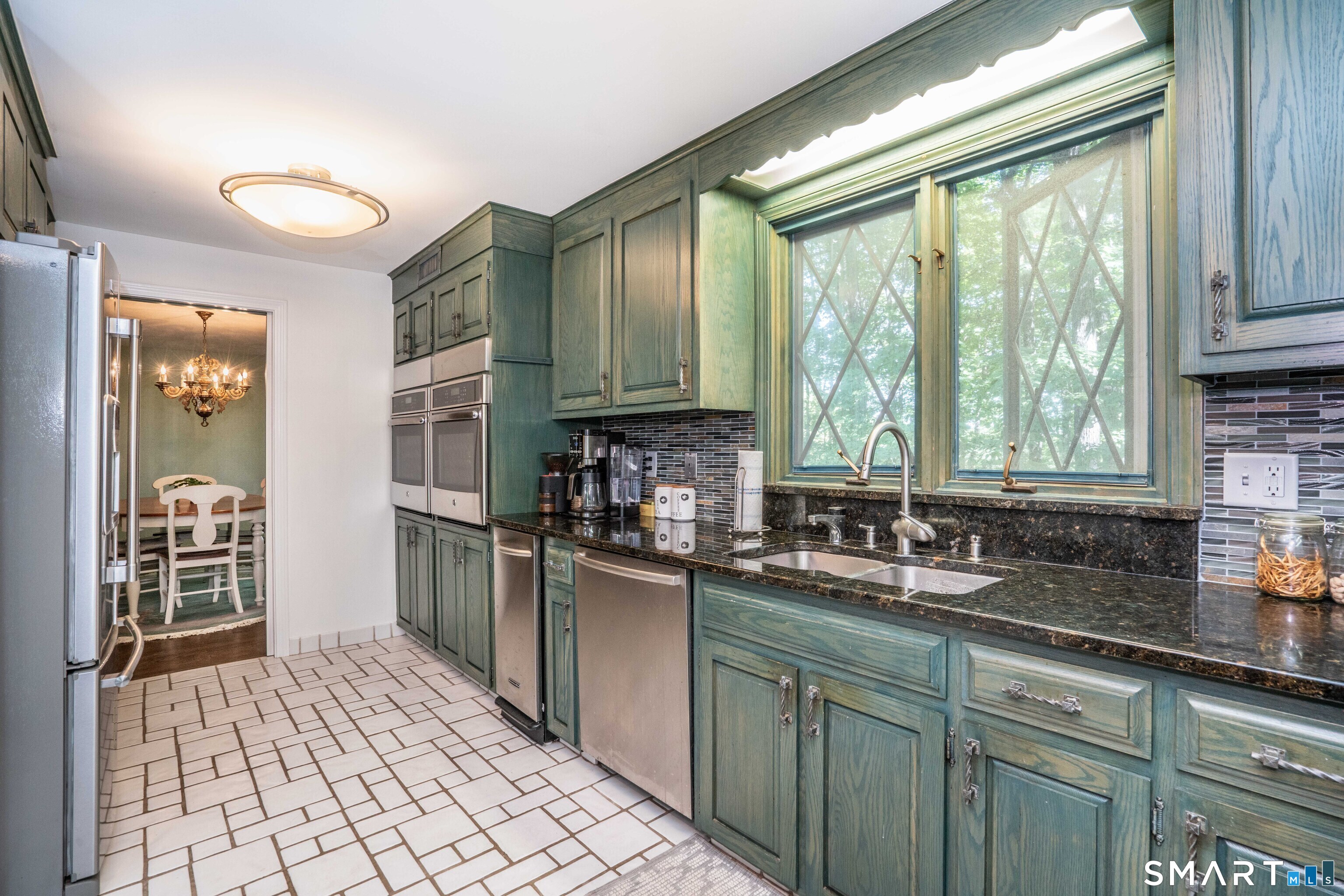 15 Rushleigh Road West Hartford CT 06117