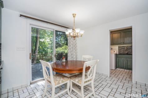 15 Rushleigh Road West Hartford CT 06117