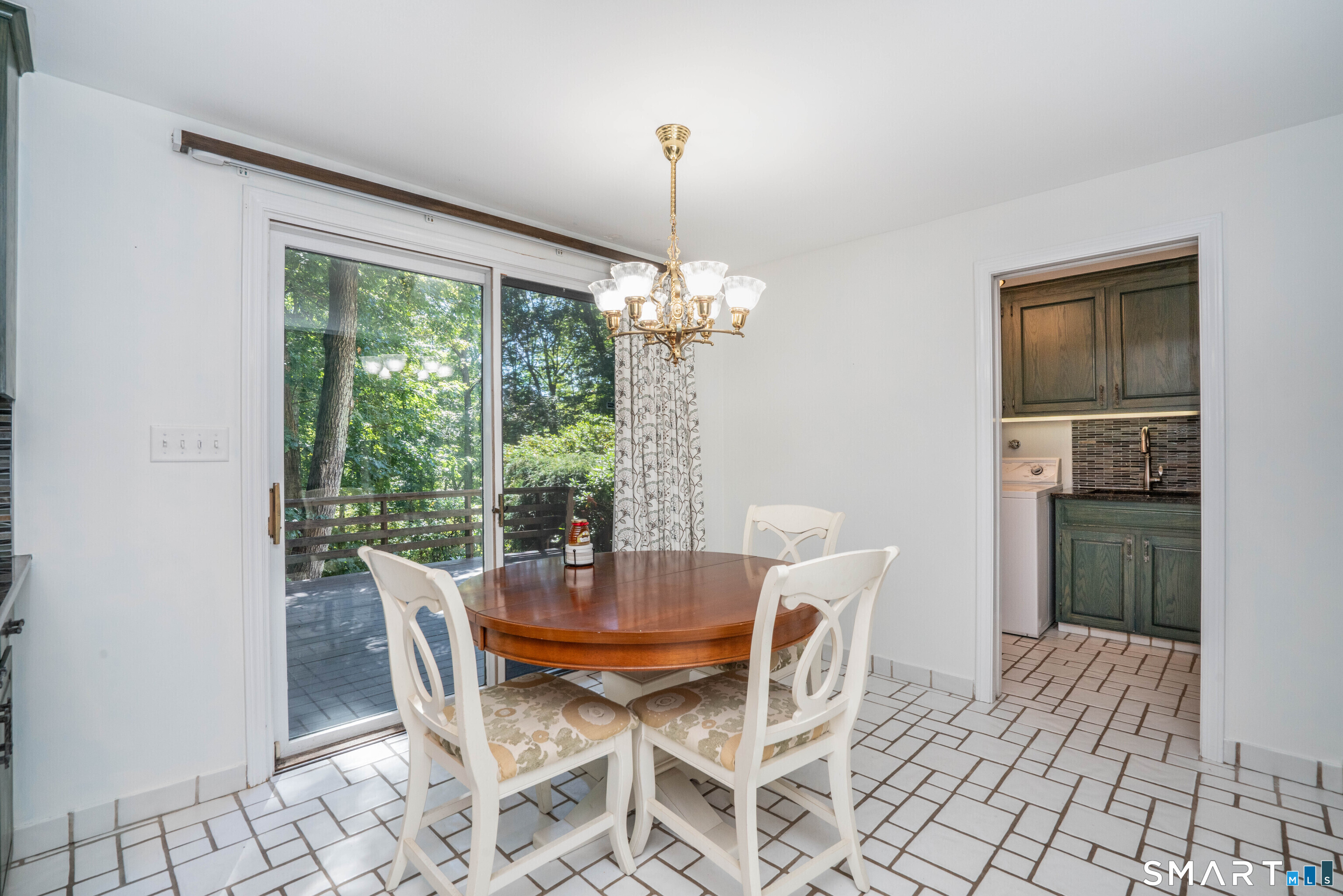 15 Rushleigh Road West Hartford CT 06117