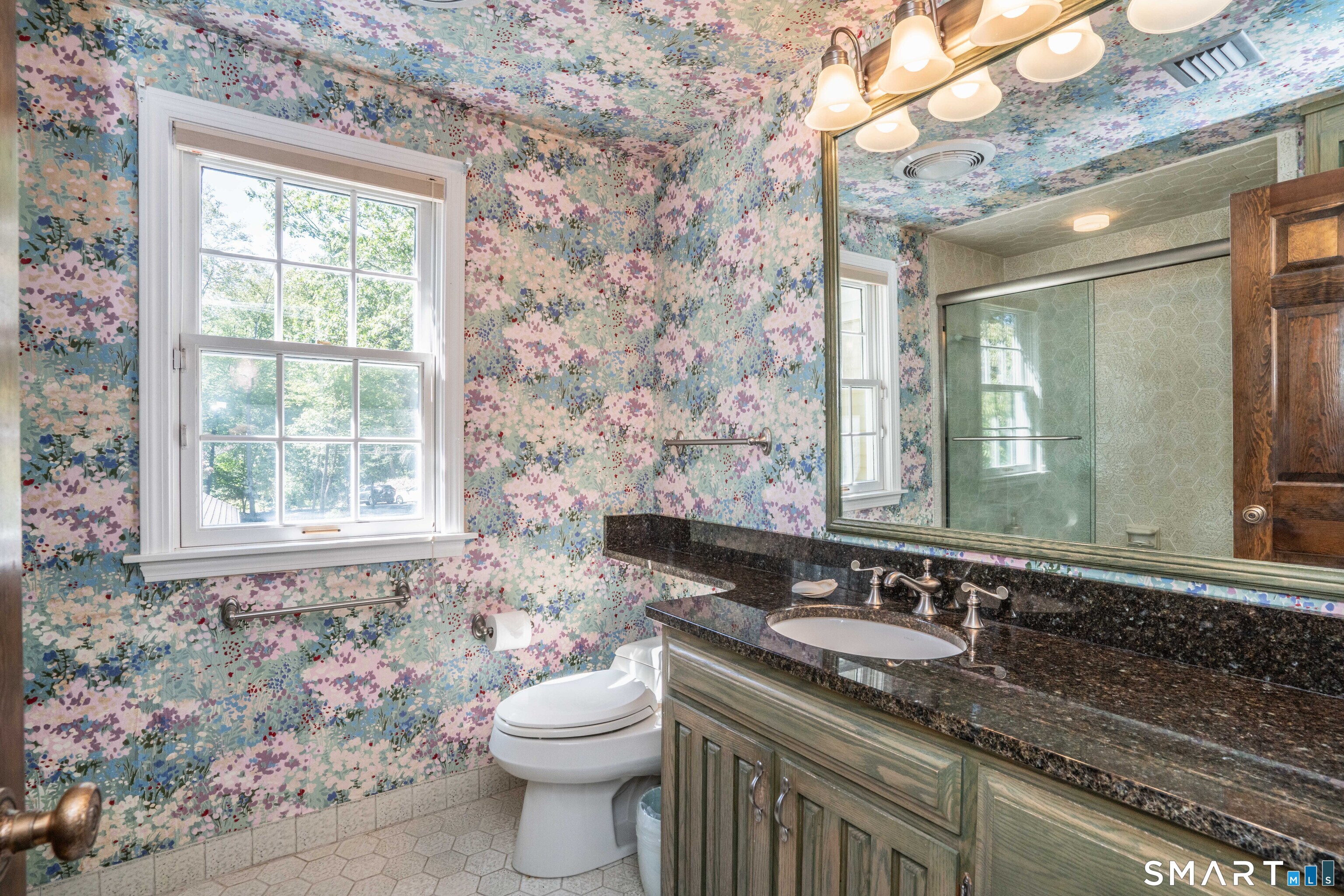 15 Rushleigh Road West Hartford CT 06117