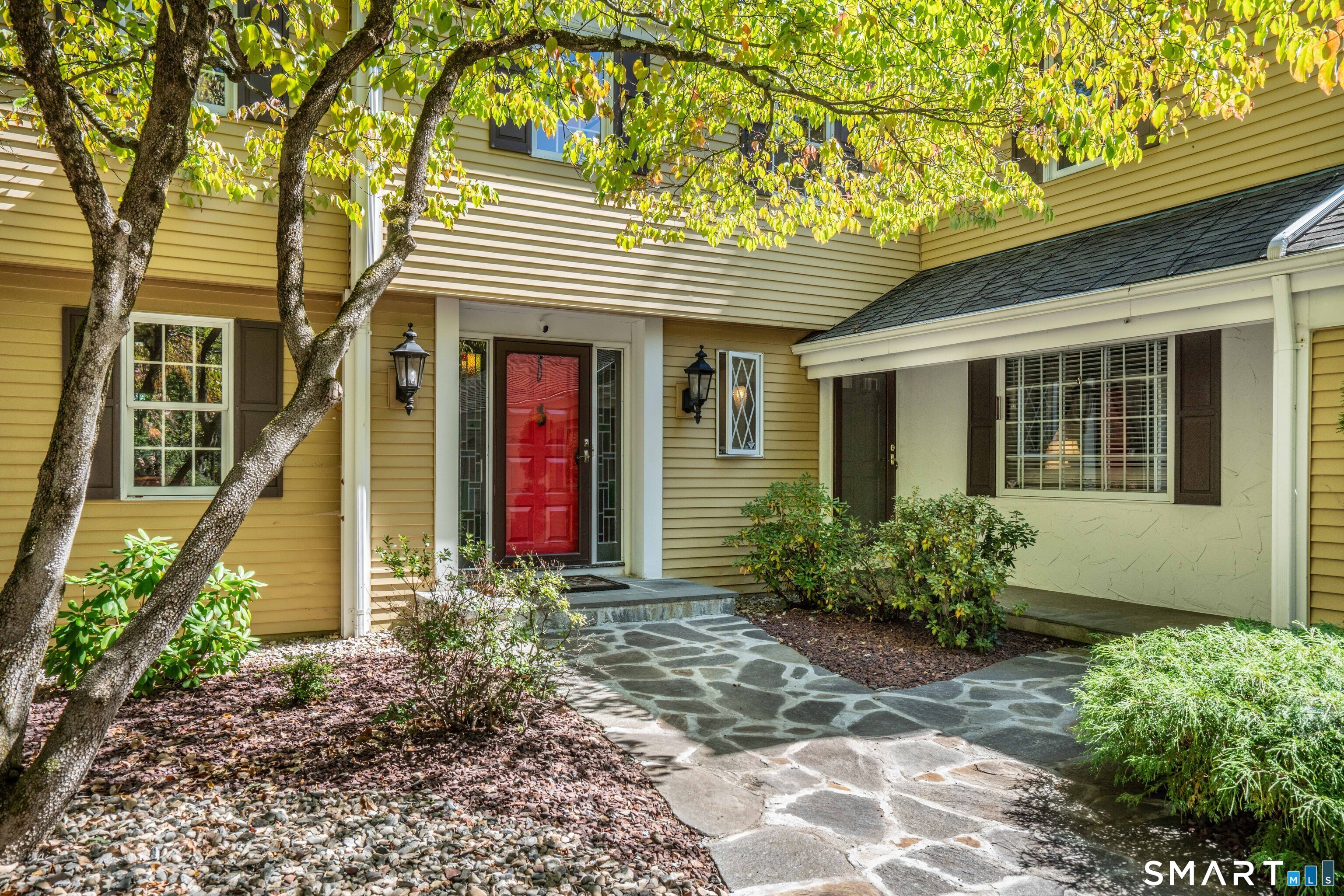 15 Rushleigh Road West Hartford CT 06117