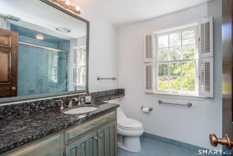 15 Rushleigh Road West Hartford CT 06117