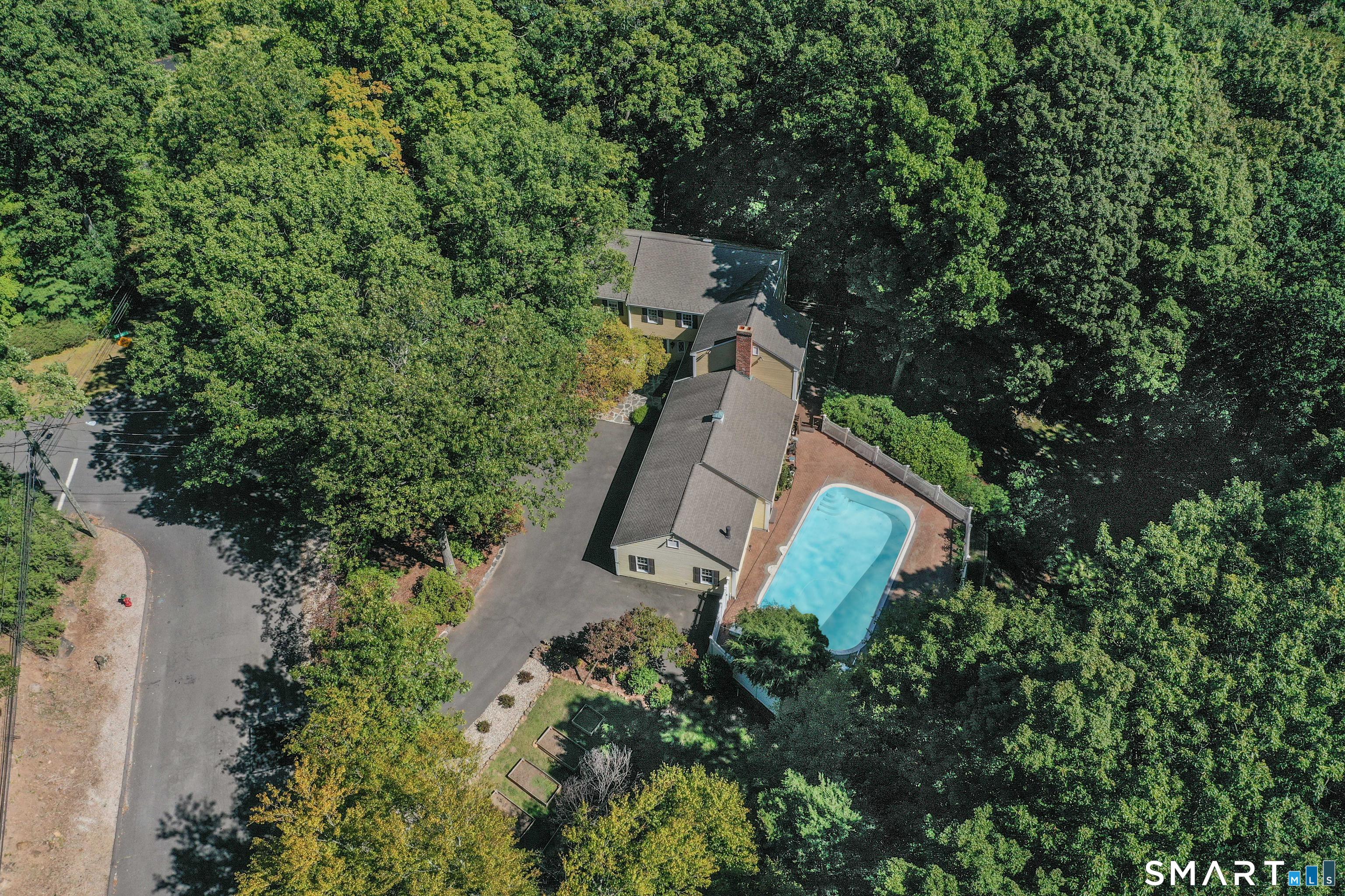 15 Rushleigh Road West Hartford CT 06117