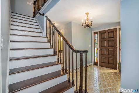 15 Rushleigh Road West Hartford CT 06117