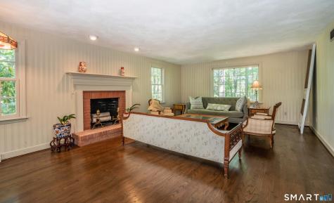 15 Rushleigh Road West Hartford CT 06117