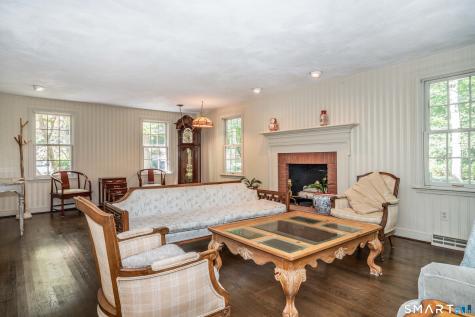 15 Rushleigh Road West Hartford CT 06117