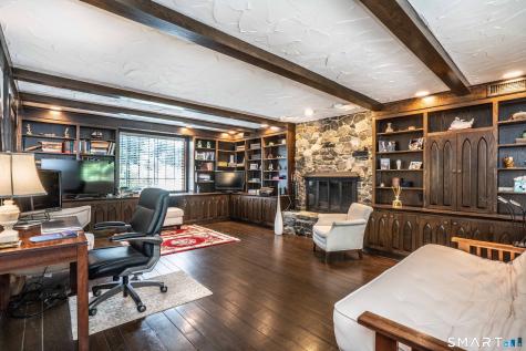15 Rushleigh Road West Hartford CT 06117