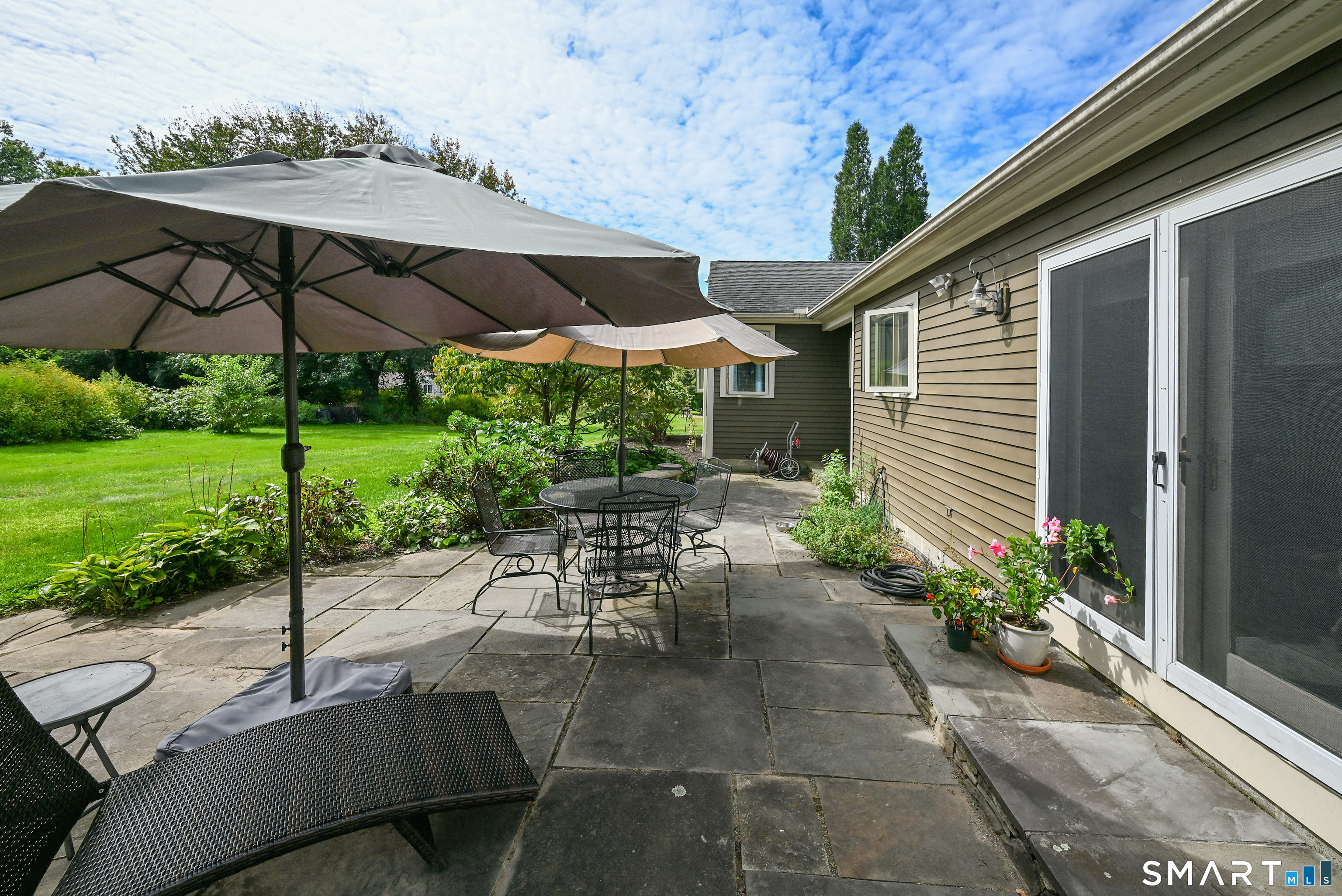 5 Taunton Lake Drive Newtown CT 06470