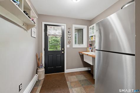 5 Taunton Lake Drive Newtown CT 06470