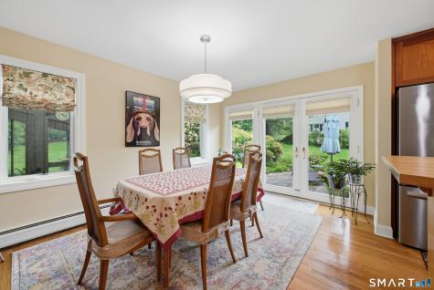5 Taunton Lake Drive Newtown CT 06470