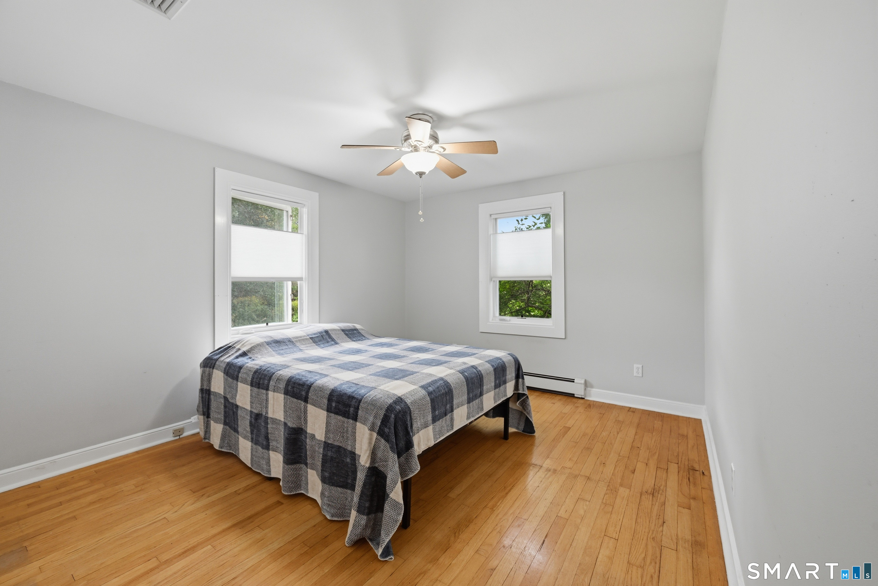 5 Taunton Lake Drive Newtown CT 06470