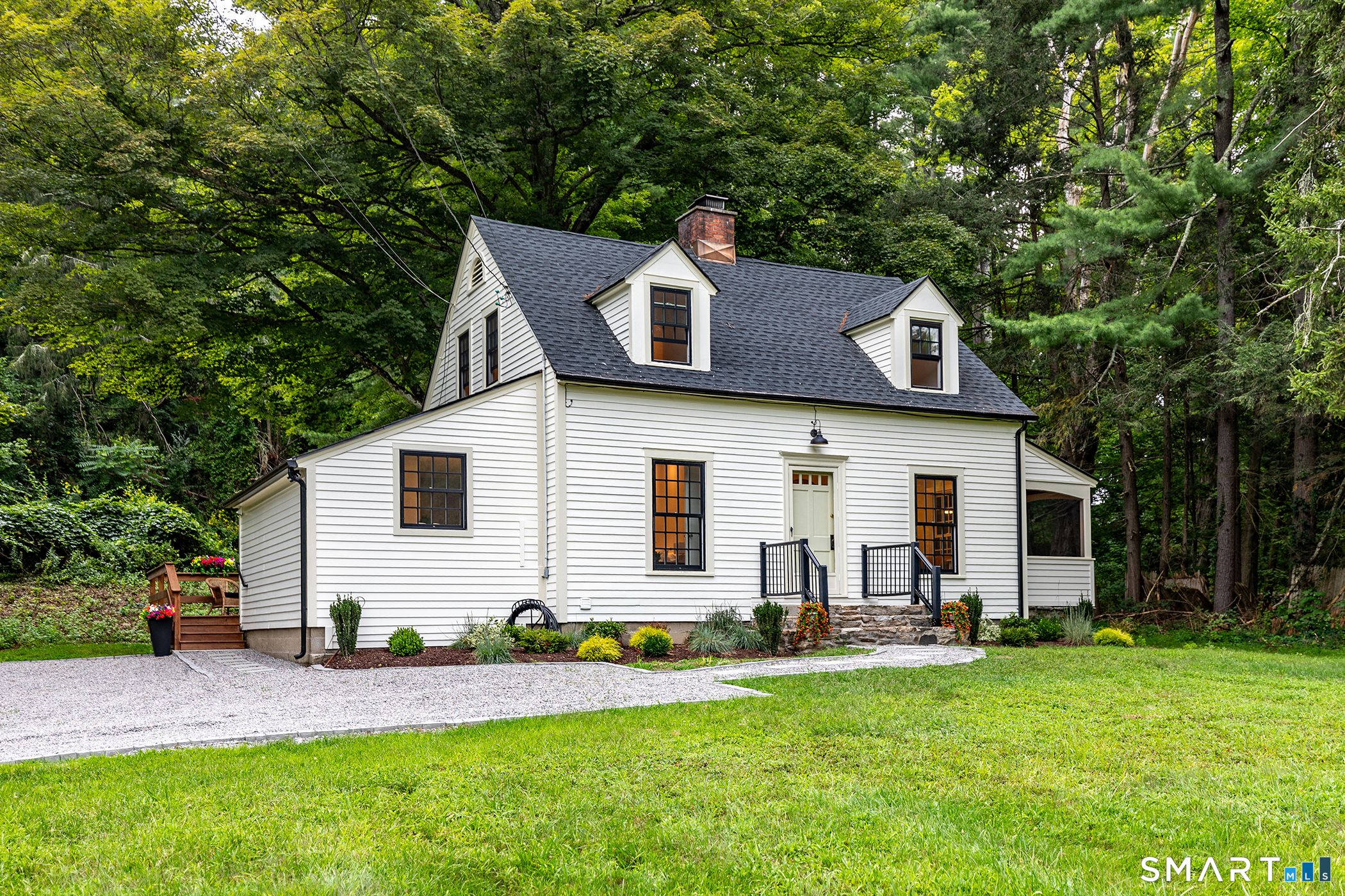 16 River Road Sharon CT 06069