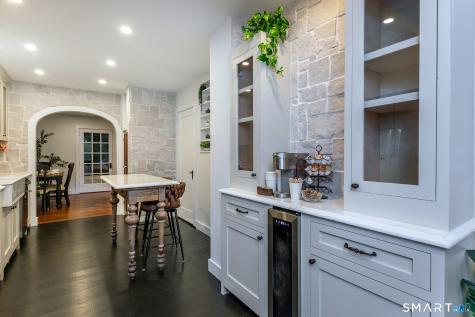 16 River Road Sharon CT 06069