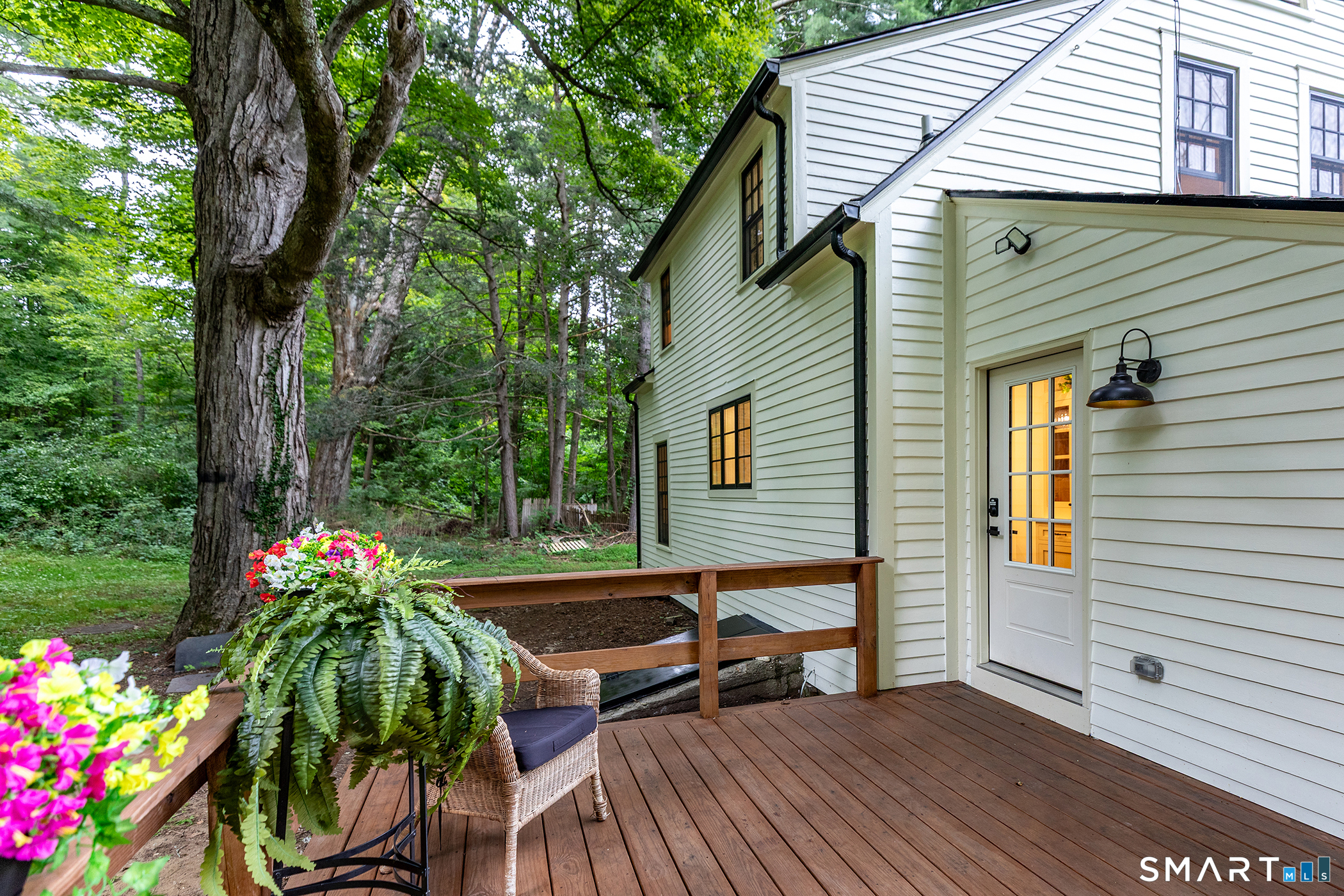 16 River Road Sharon CT 06069