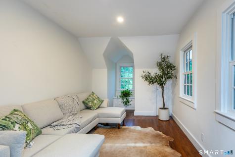 16 River Road Sharon CT 06069