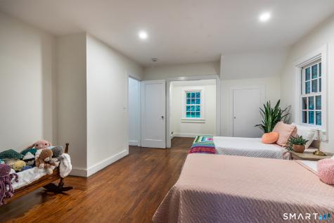 16 River Road Sharon CT 06069