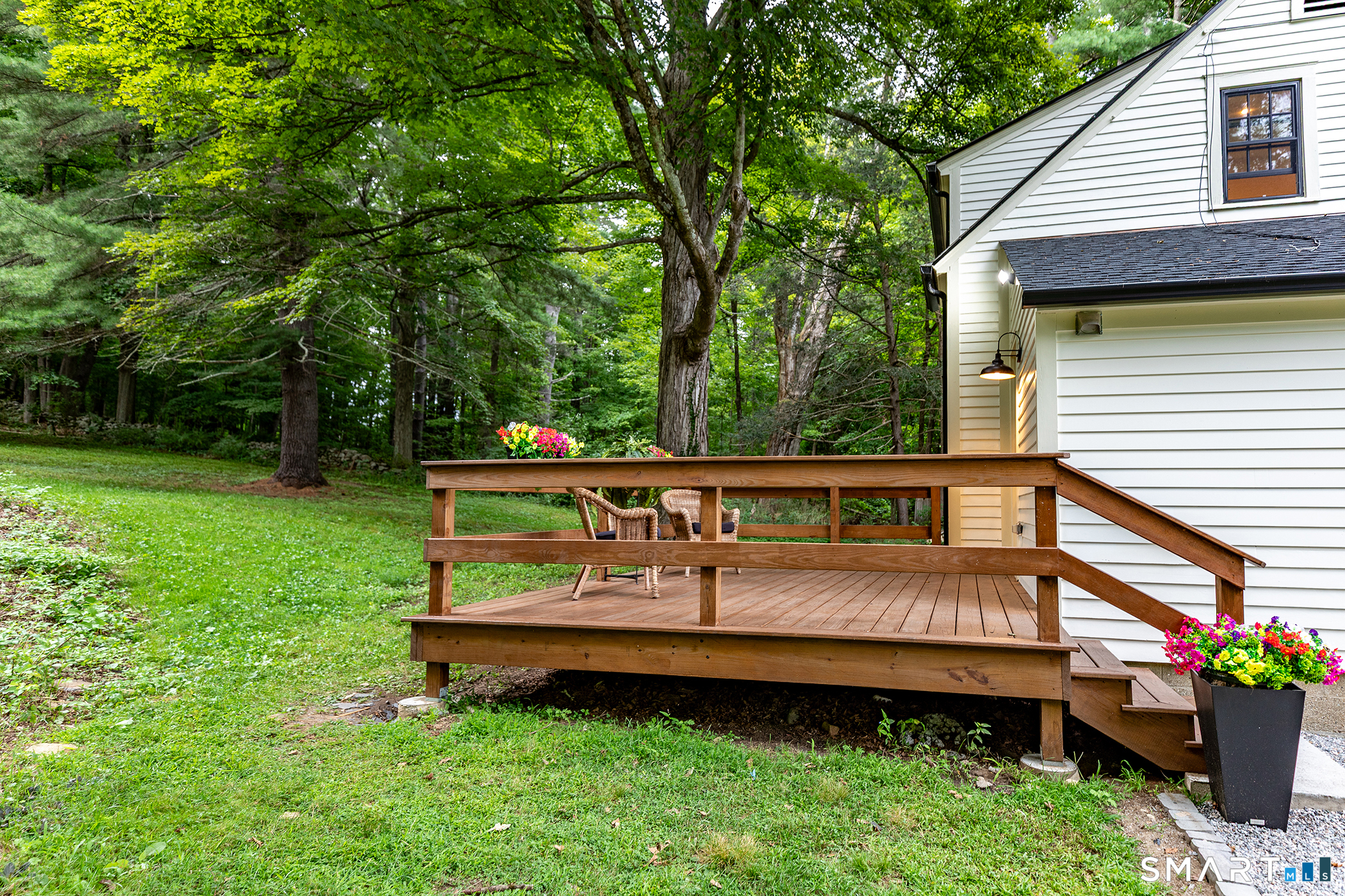 16 River Road Sharon CT 06069