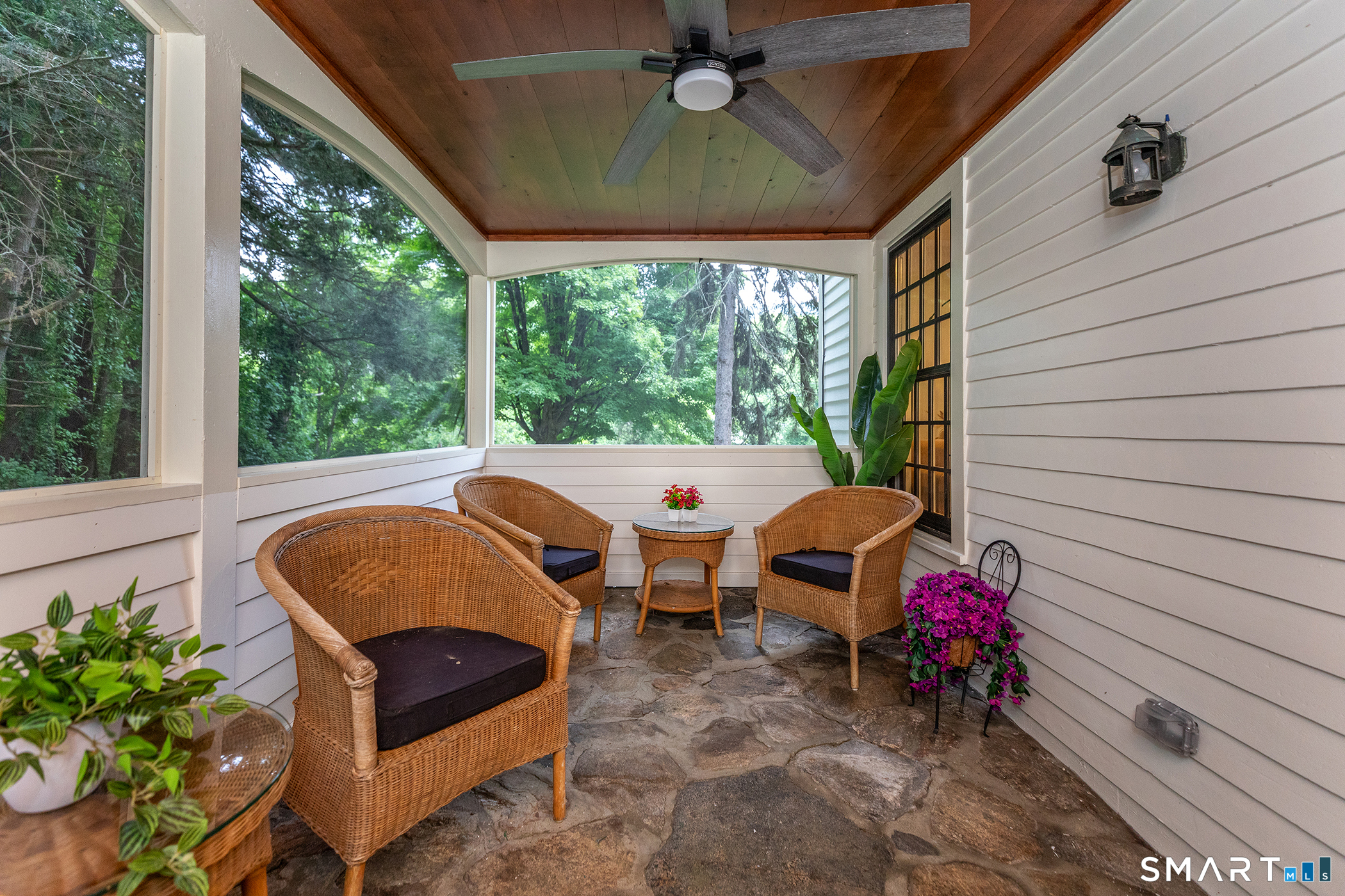 16 River Road Sharon CT 06069