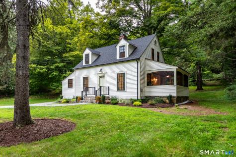 16 River Road Sharon CT 06069