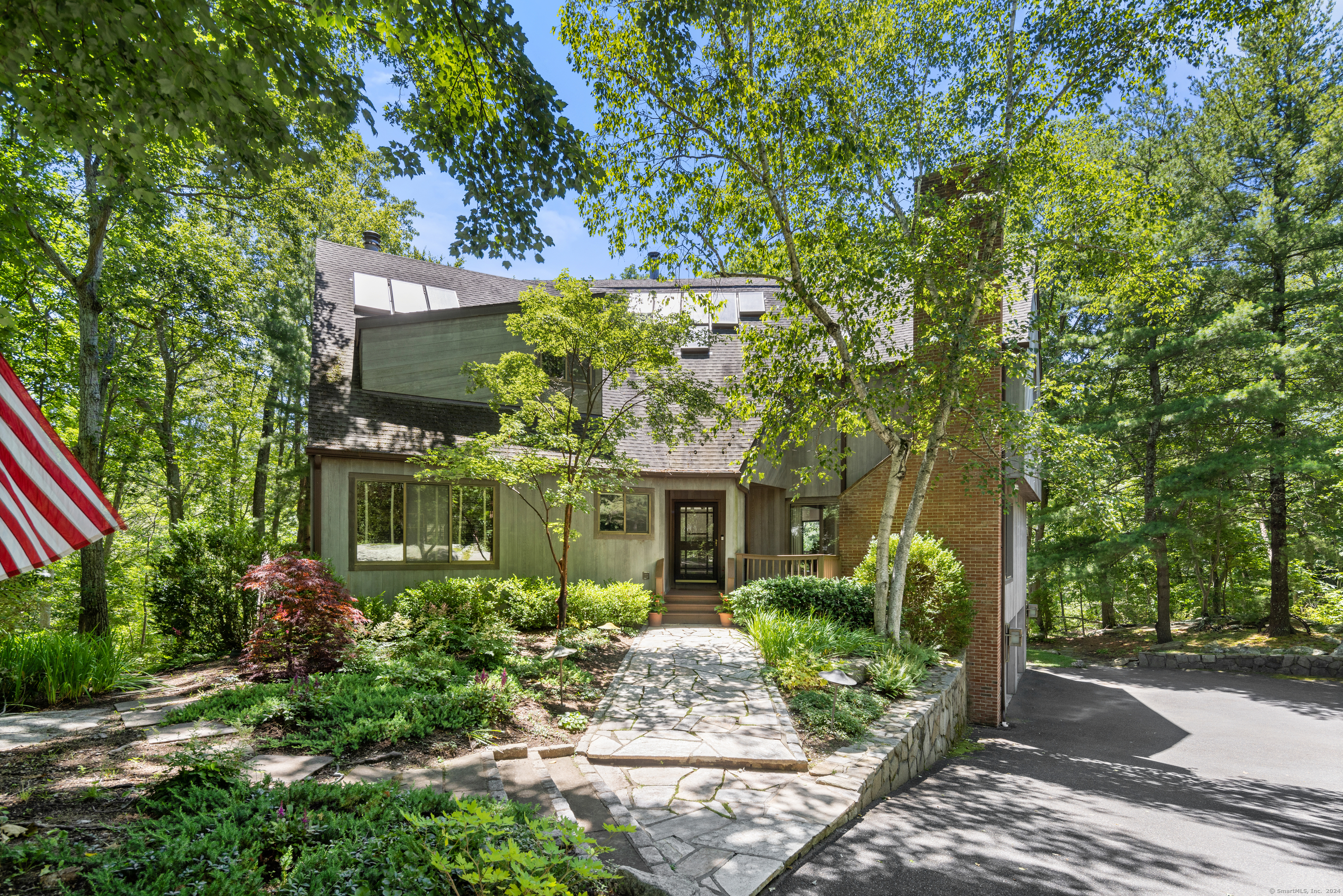 23 Wild Duck Road Wilton CT 06897