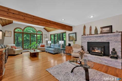 10 Candleview Drive Sherman CT 06784