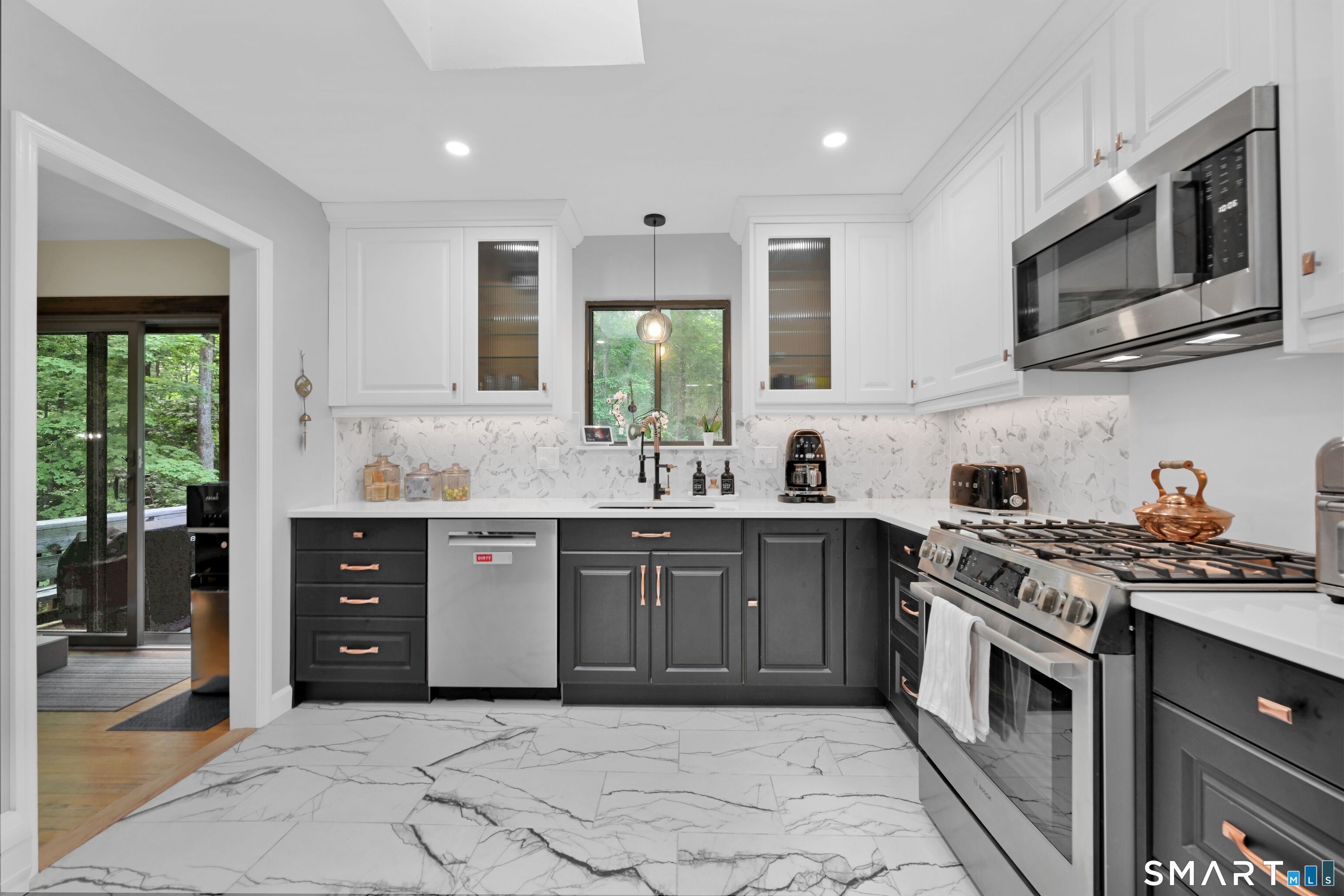 10 Candleview Drive Sherman CT 06784