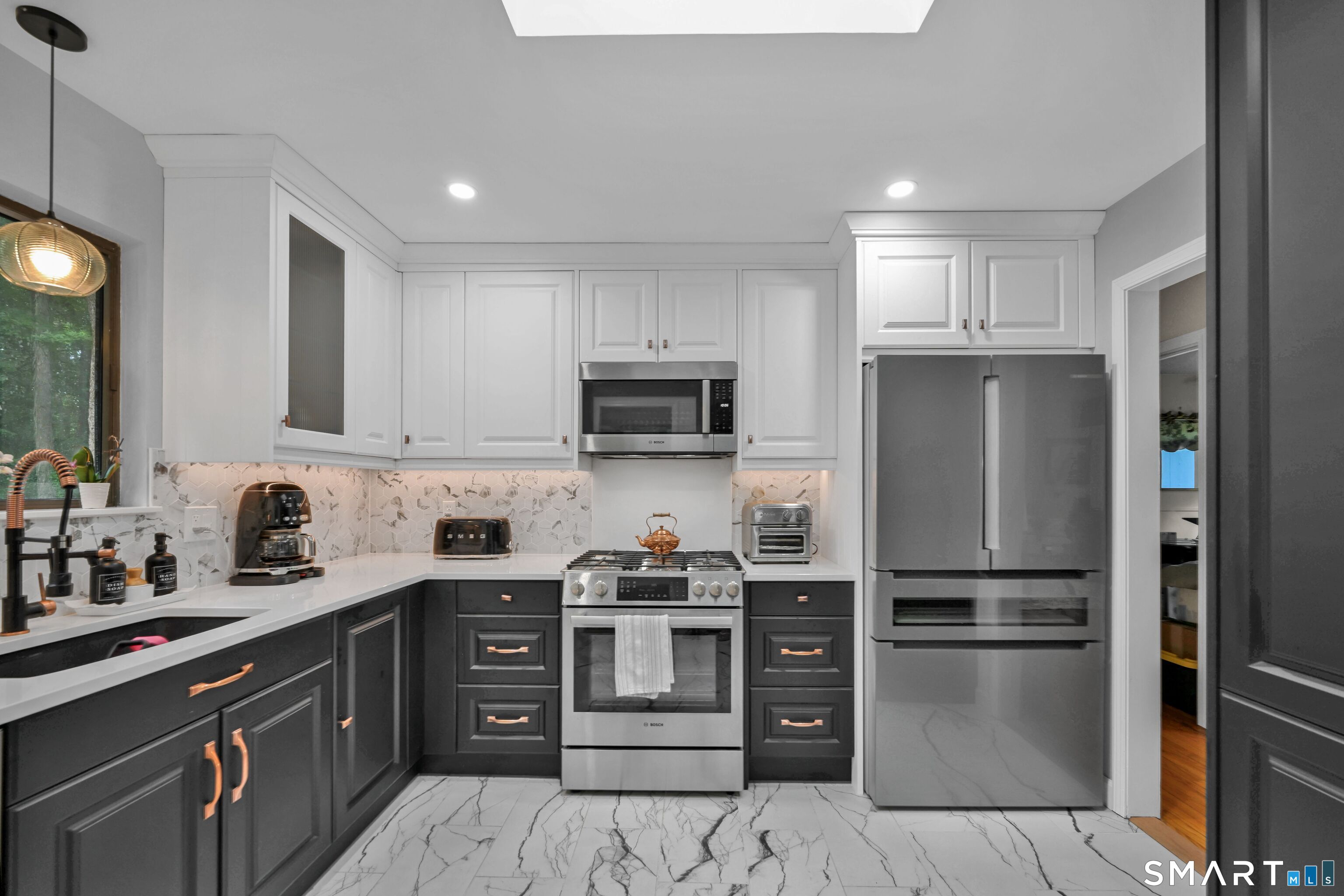10 Candleview Drive Sherman CT 06784