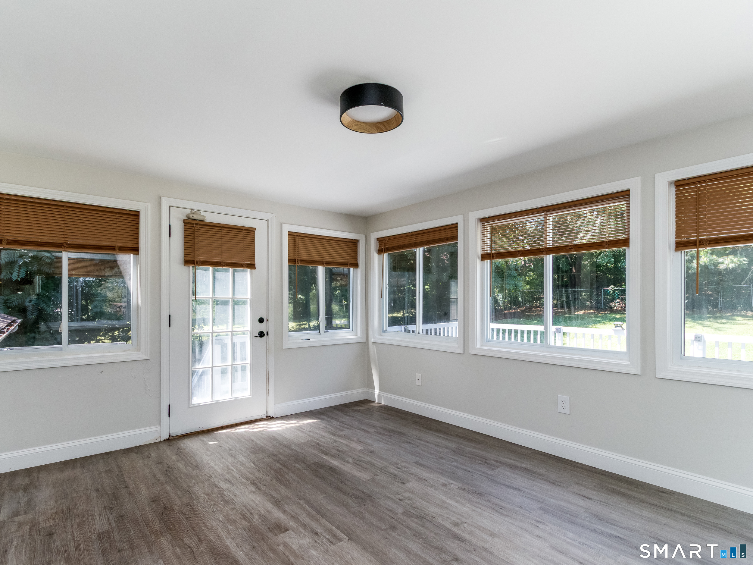 6 Liberty Terrace North Haven CT 06473