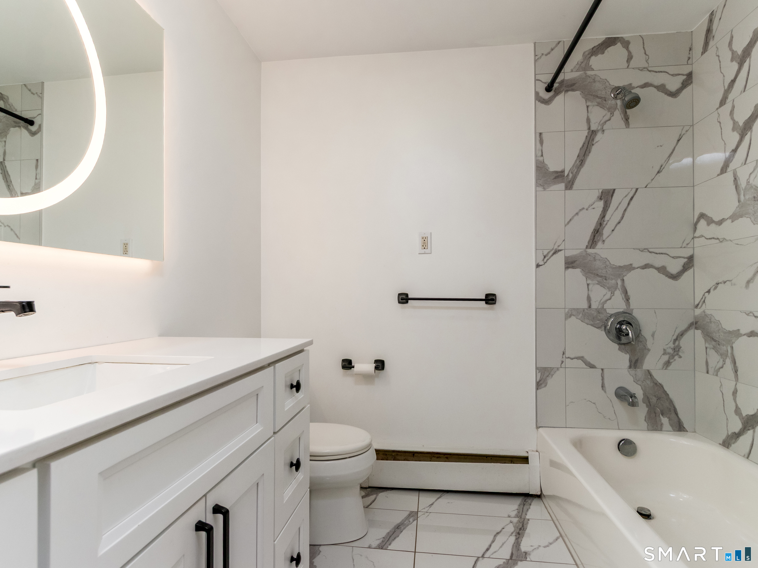 6 Liberty Terrace North Haven CT 06473