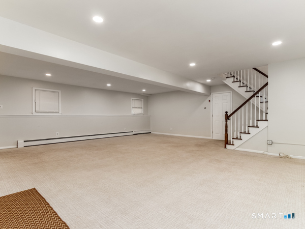 6 Liberty Terrace North Haven CT 06473