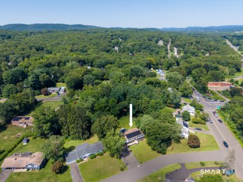 6 Liberty Terrace North Haven CT 06473