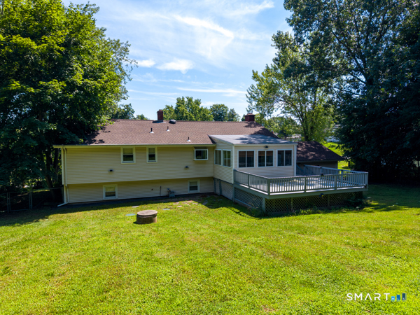 6 Liberty Terrace North Haven CT 06473