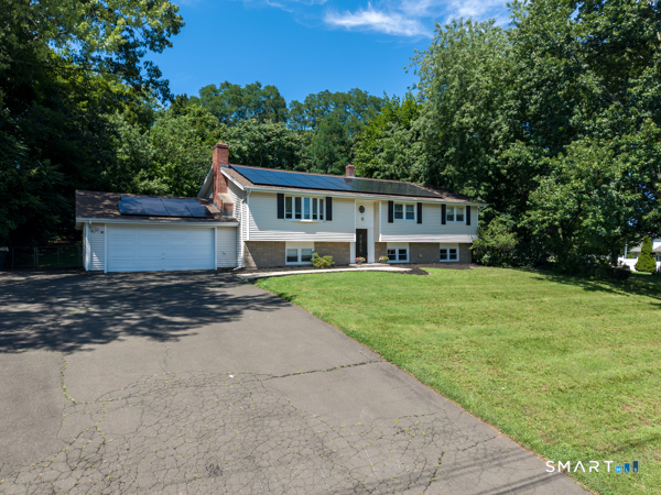 6 Liberty Terrace North Haven CT 06473