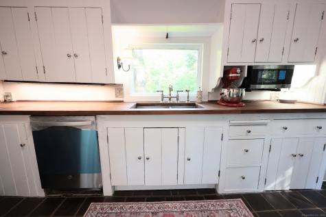 6 Bristol Town Road Southbury CT 06488