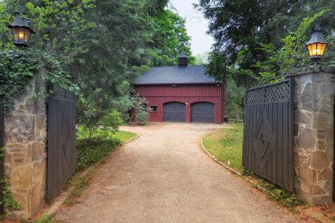 6 Bristol Town Road Southbury CT 06488