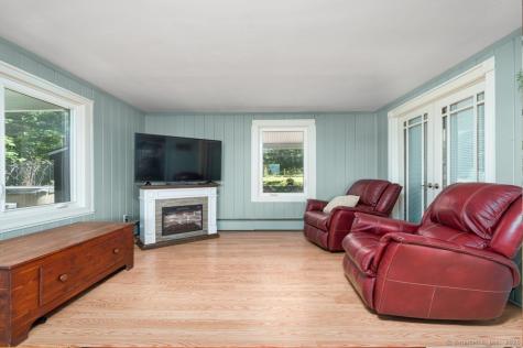 12 Sydney Lane Cromwell CT 06416