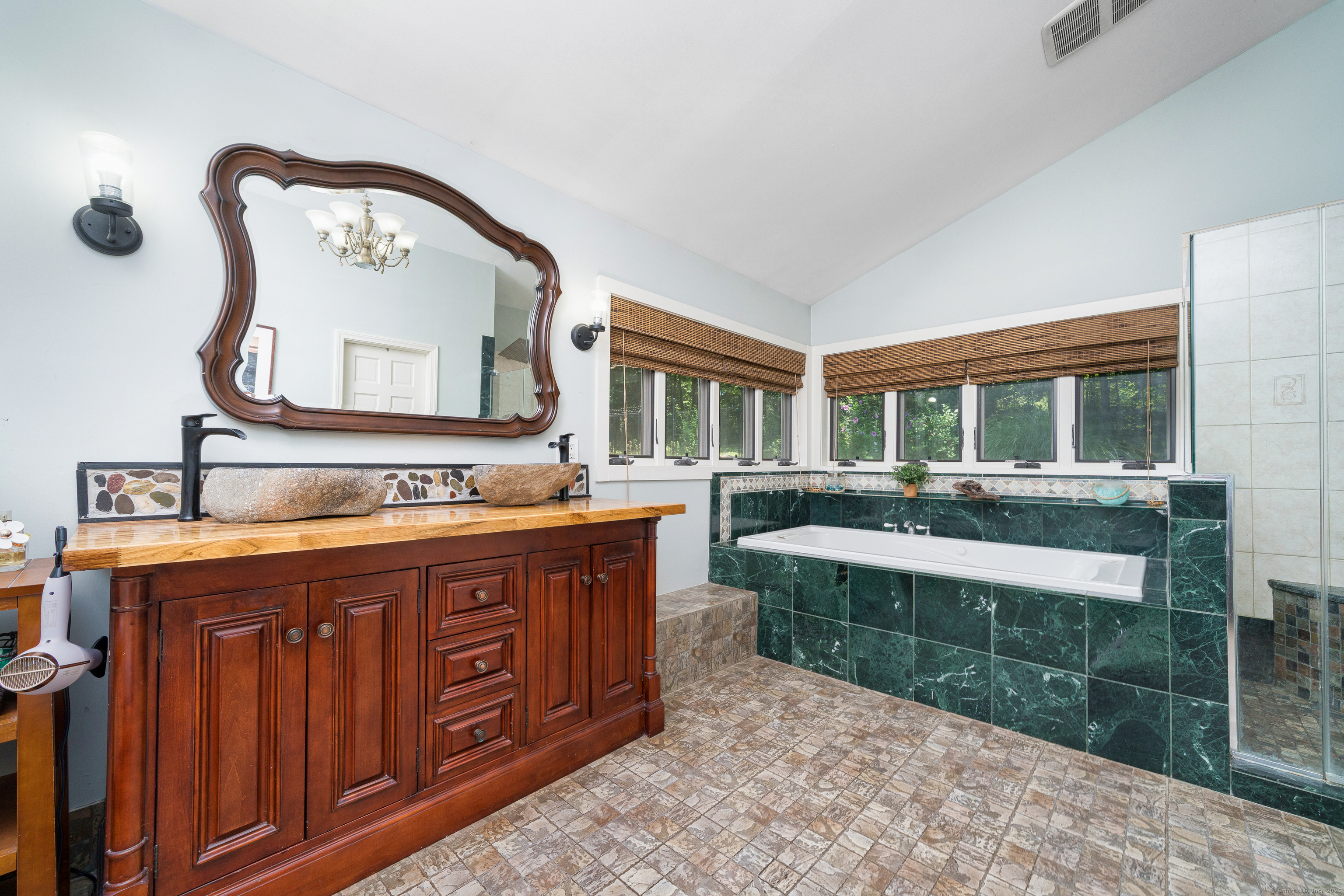 12 Sydney Lane Cromwell CT 06416