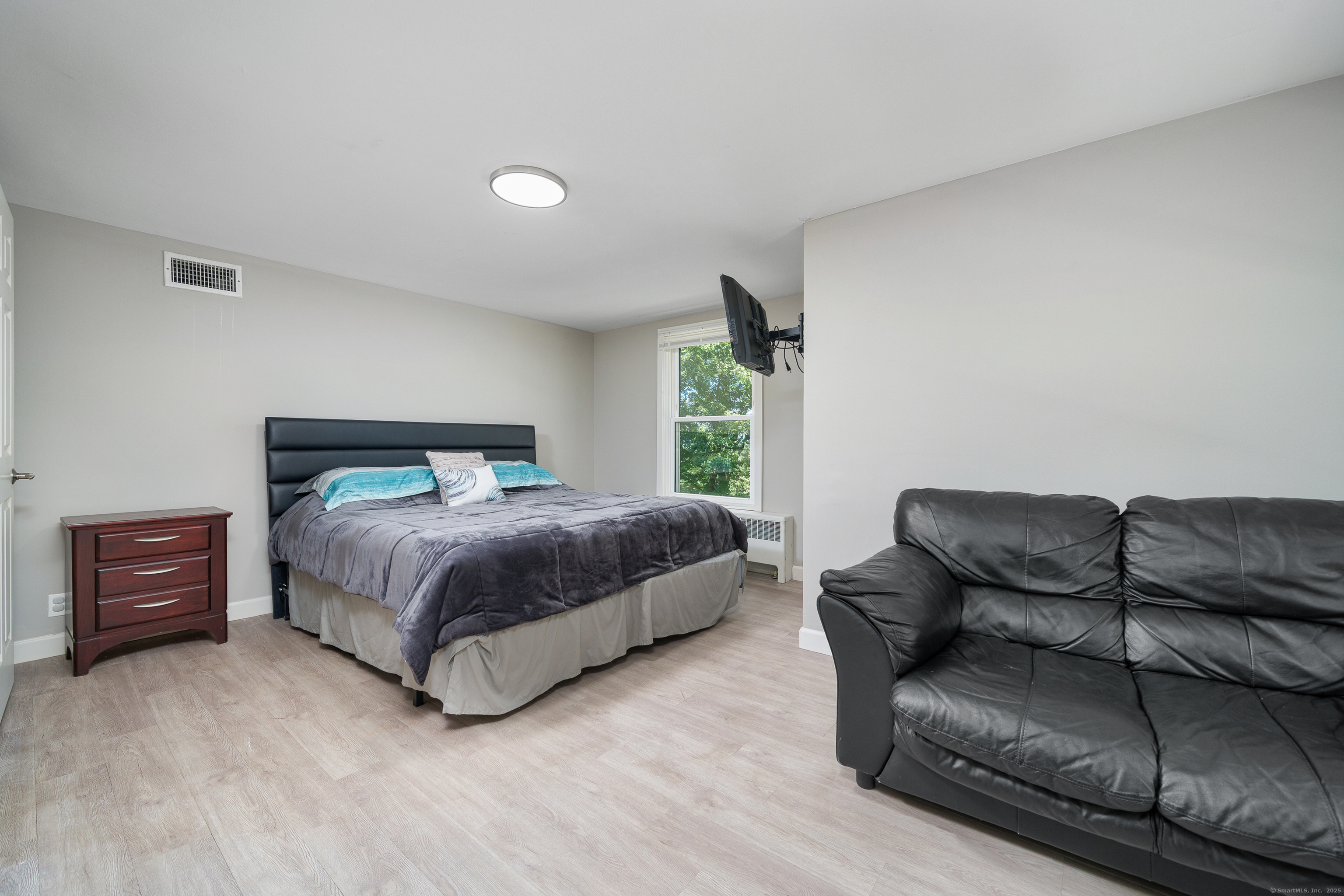 12 Sydney Lane Cromwell CT 06416