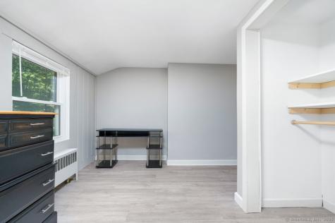 12 Sydney Lane Cromwell CT 06416