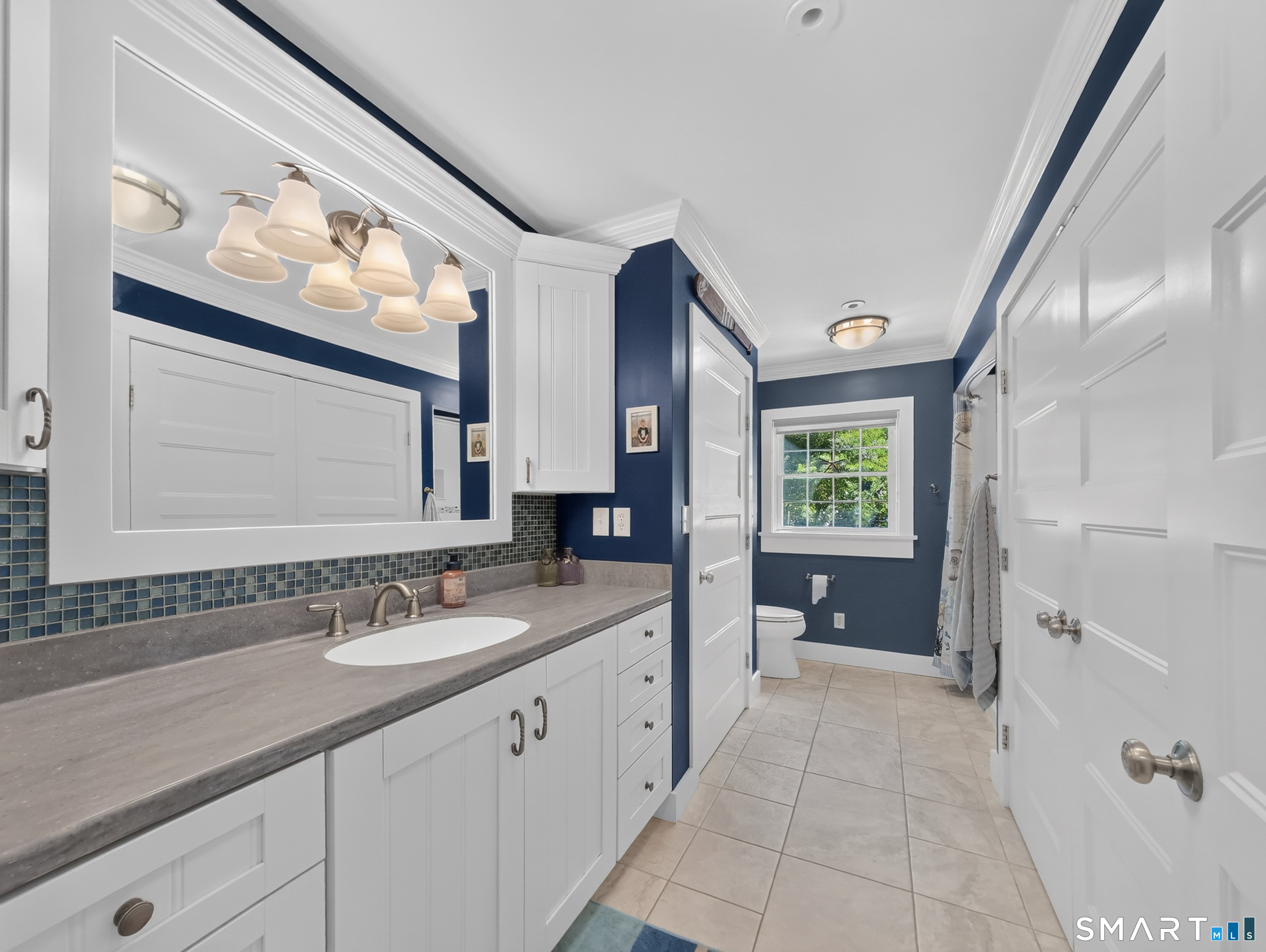 128 Windwood Way Groton CT 06355