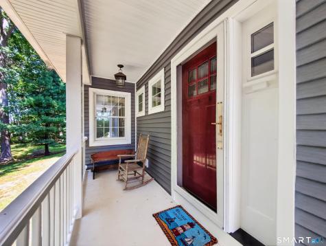 128 Windwood Way Groton CT 06355