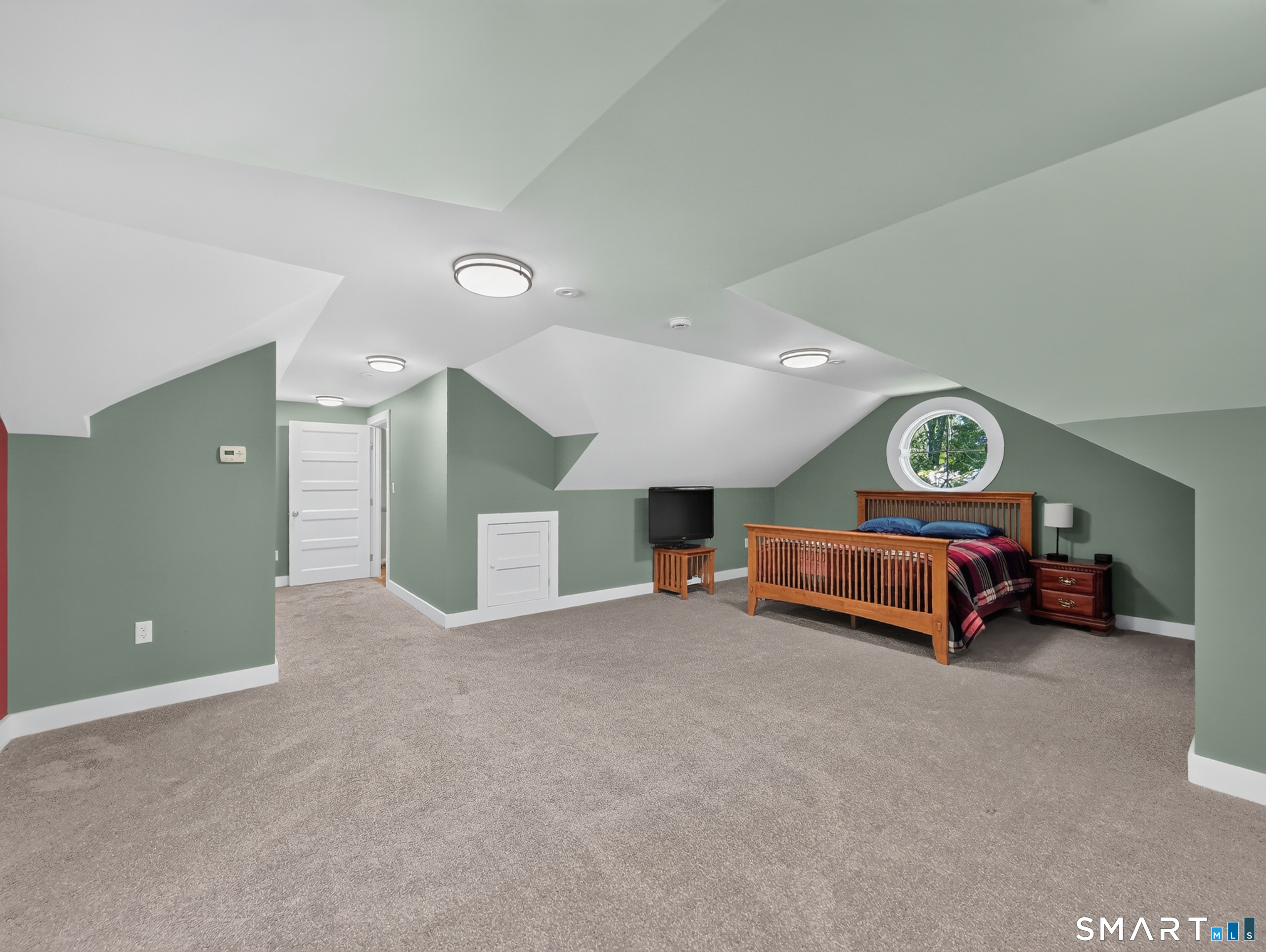 128 Windwood Way Groton CT 06355