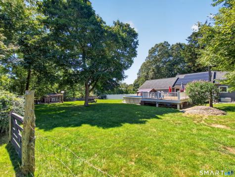 128 Windwood Way Groton CT 06355