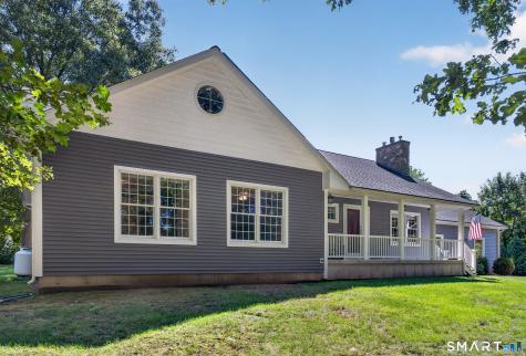 128 Windwood Way Groton CT 06355